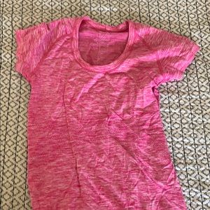 Lululemon Size 8 Swiftly Tech Short Sleeve